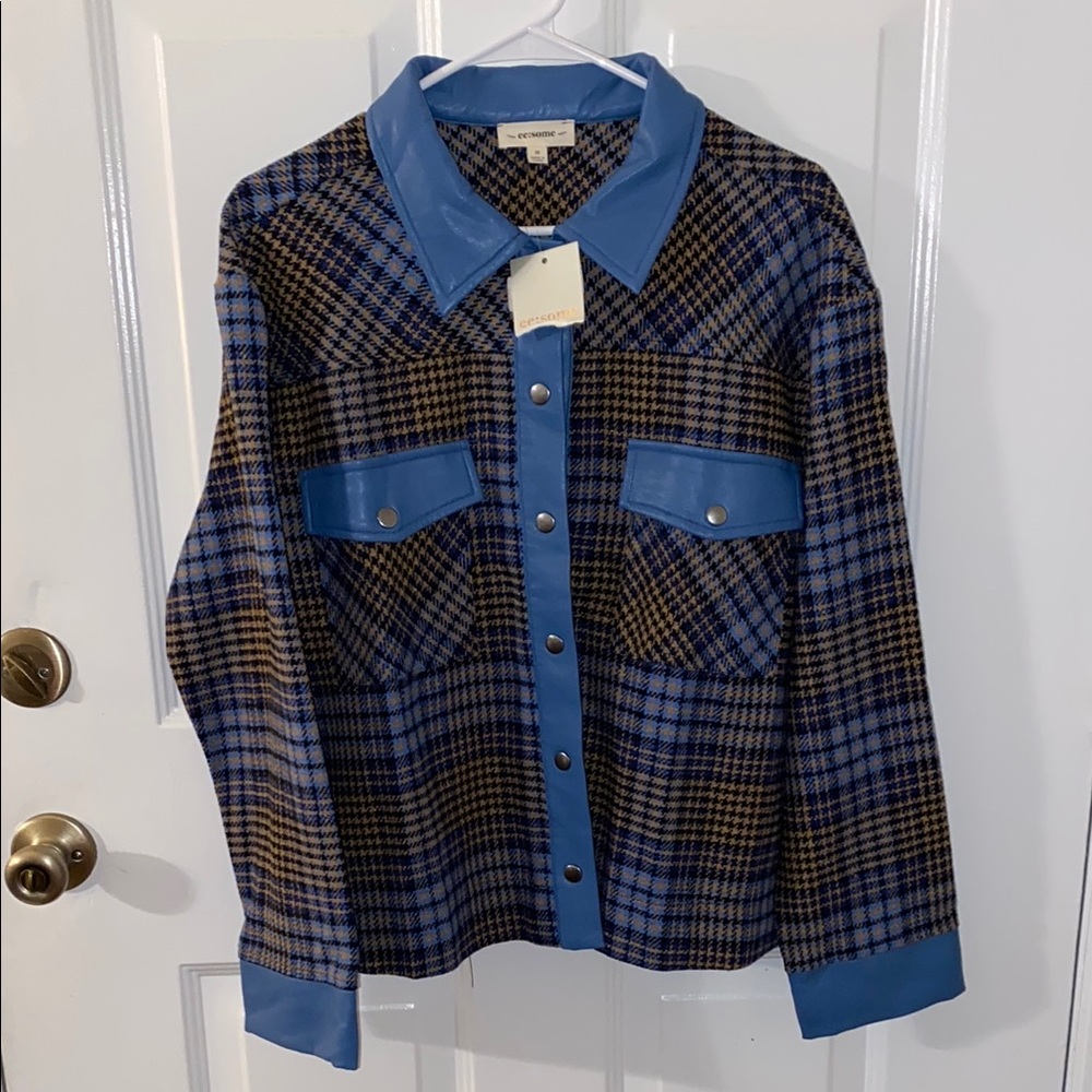 Eesome Blue and Brown Casual Button Down Shirt